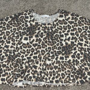 Vestique Cheetah Crop